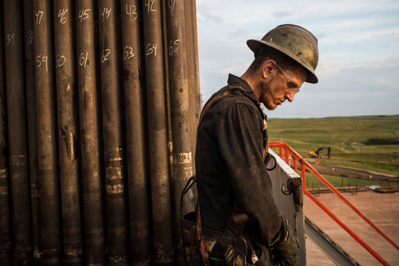 What plunging crude prices mean for the market's largest oil ETF