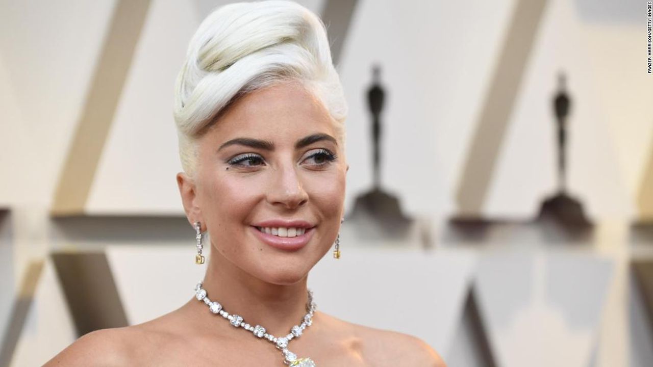 Lady Gaga apologizes to Jimmy Fallon after awkward interview