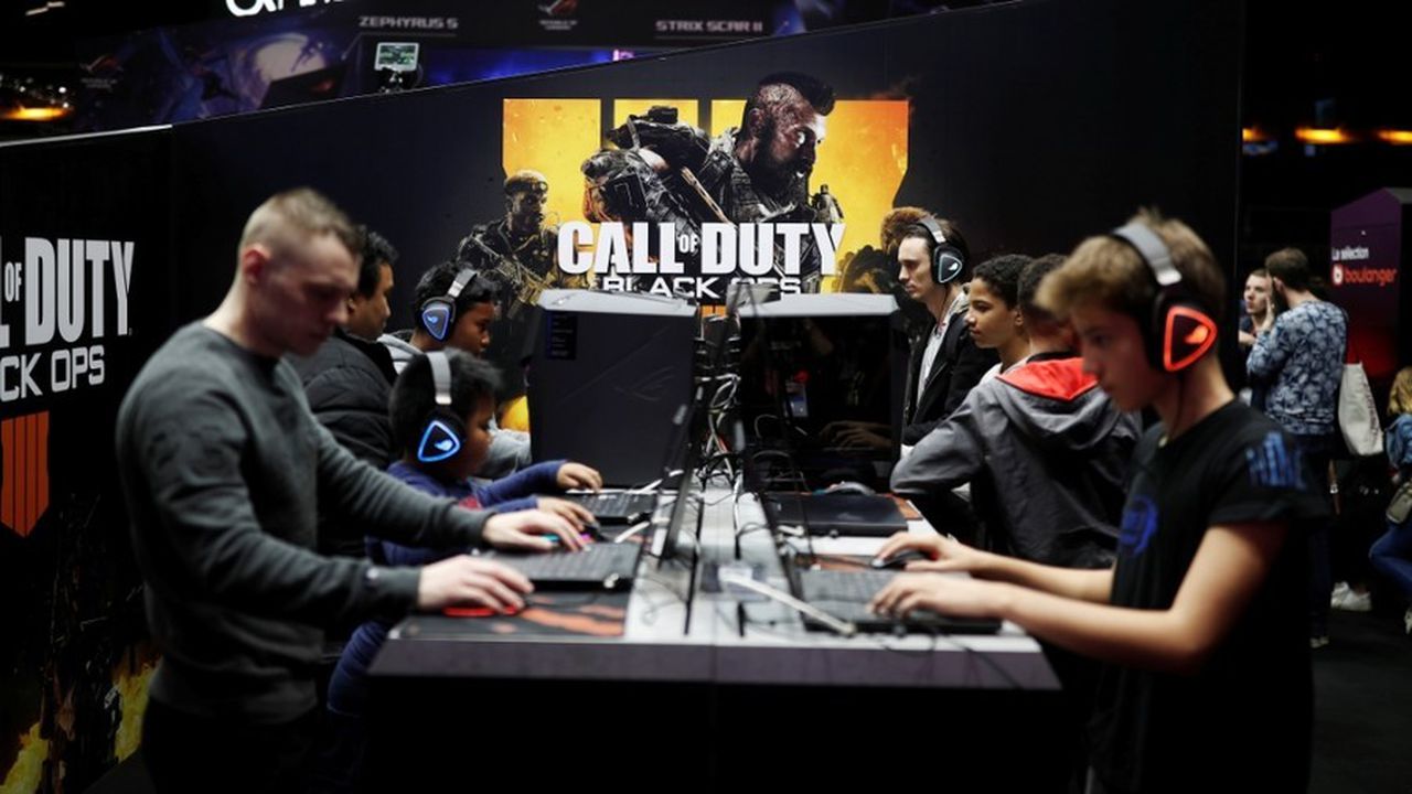 The team spends a large amount of its time practicing for esports events, image via Reuters
