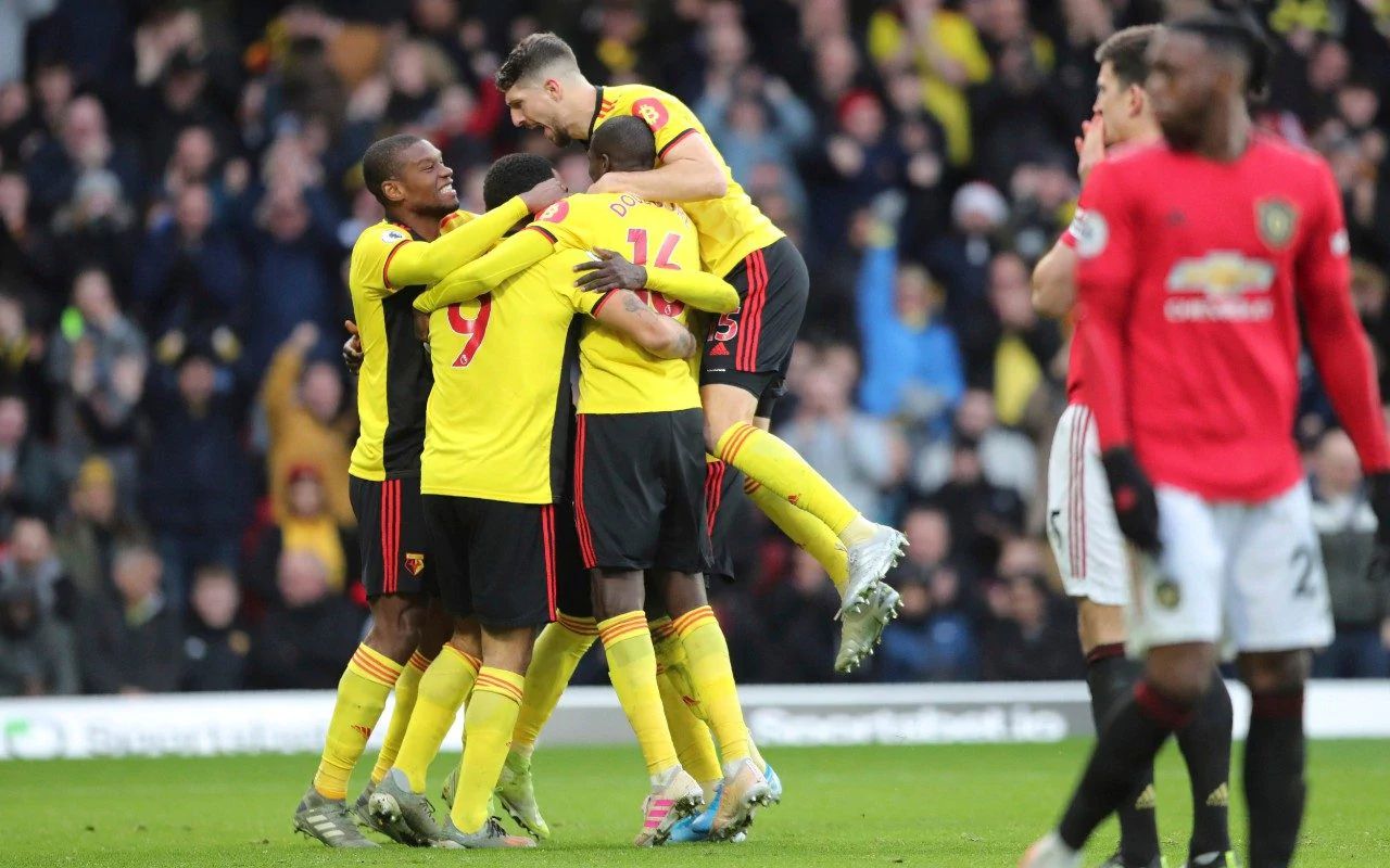 Massive upset in Manchester United's game against Watford, with Man U losing 0-2. Image via AP.