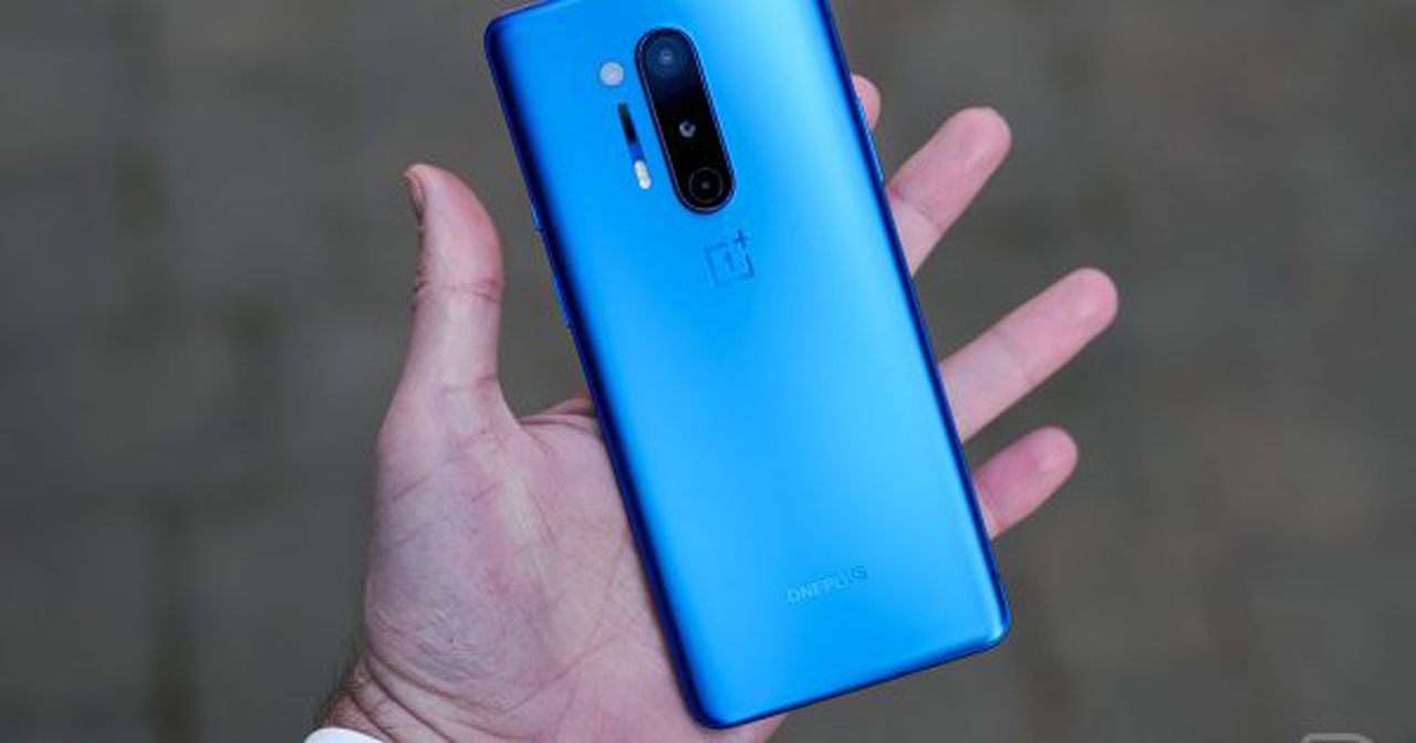 This OnePlus 8 Pro Pre-Order Deal Gets You $120 in Freebies