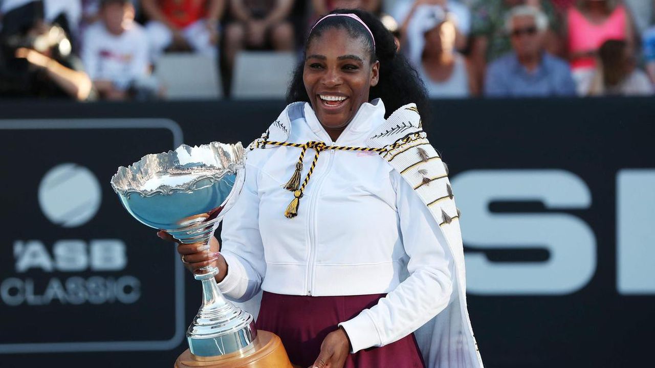 Serena Williams ended a three-year title drought with her win at the Auckland Classic. Image via AFP.
