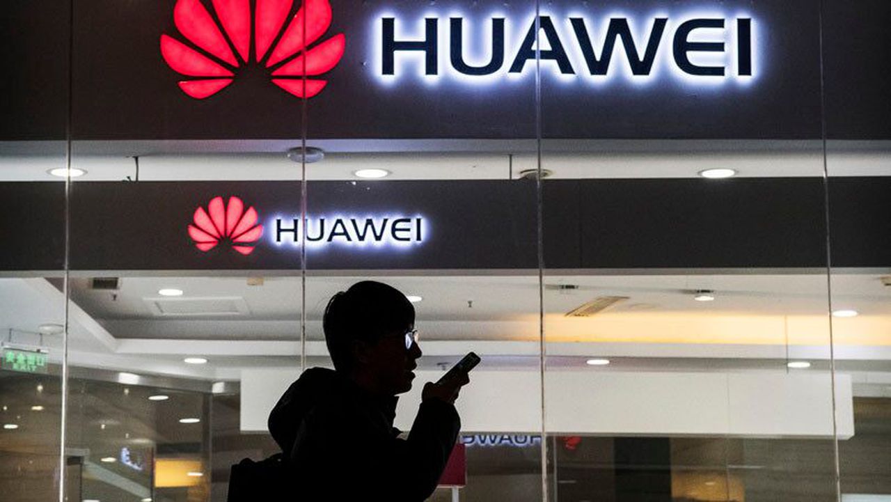 China hits US with blame for 'poisoned' relations with UK over failed Huawei deal