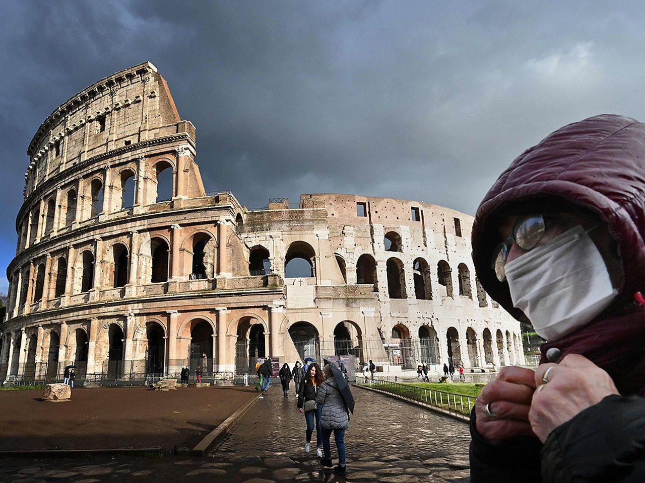 Italy is also closing down places that attract large numbers of people, image via Getty Images