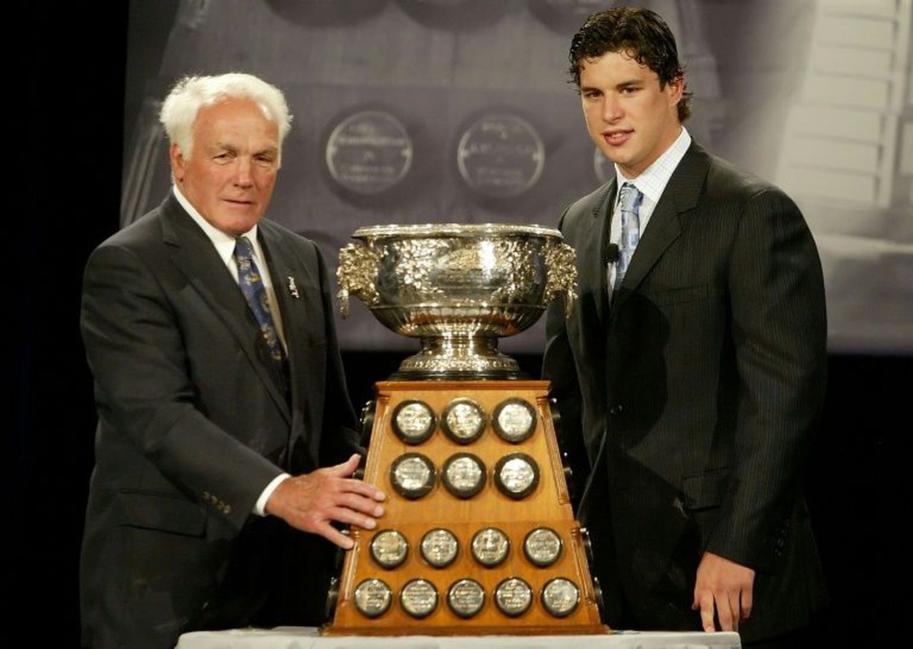 Ice Hockey Hall of Famer Henri Richards dead at 84 due to Alzheimer's. Image via Yahoo News.