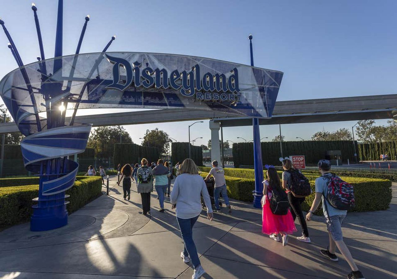 "Happiest Place on Earth" Disneyland shuts down due to coronavirus pandemic. Image via The Independent.