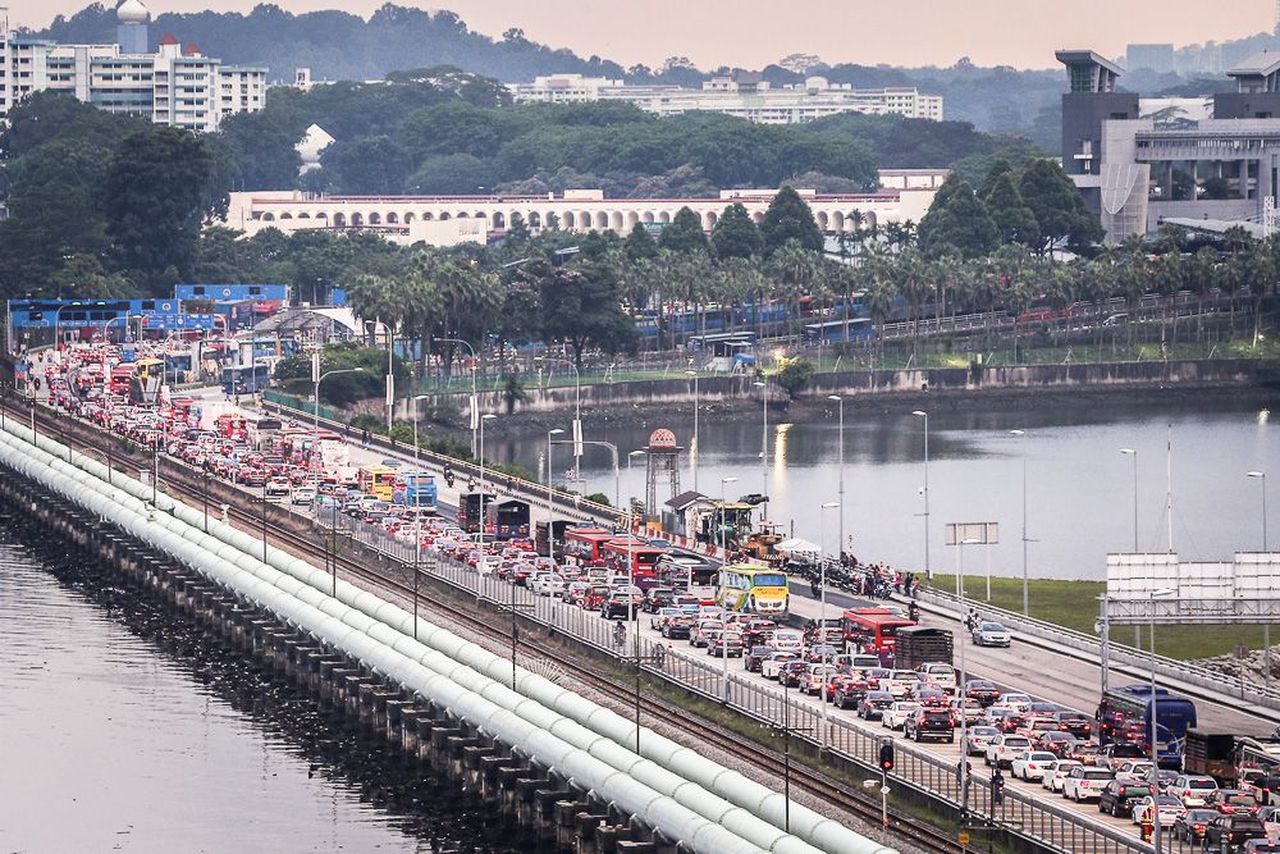 Malaysia and Singapore to allow cross-border travel