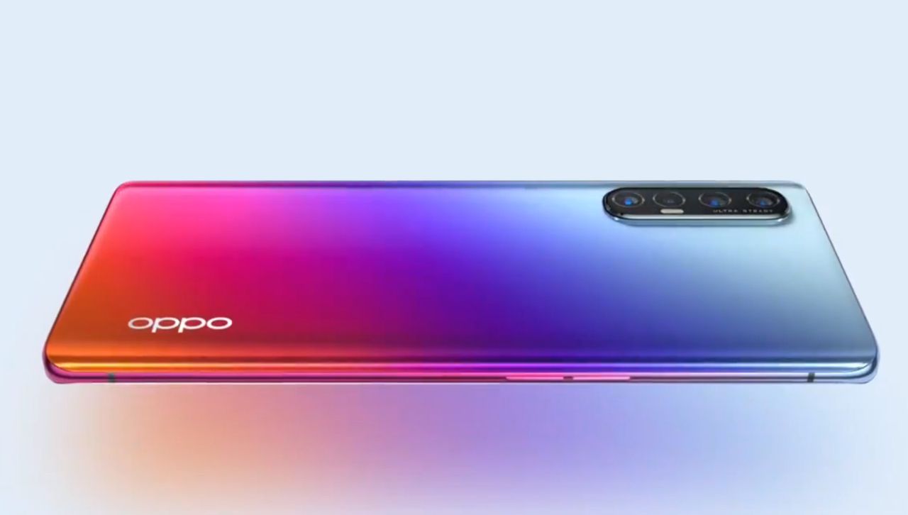 Chinese smartphone manufacturer Oppo releases world's first 44-MP dual punch-hole camera phone. Image via Android Authority.