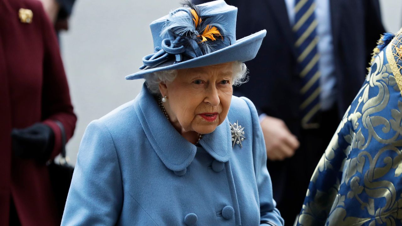 In Easter message, Queen Elizabeth says 'coronavirus will not overcome us'
