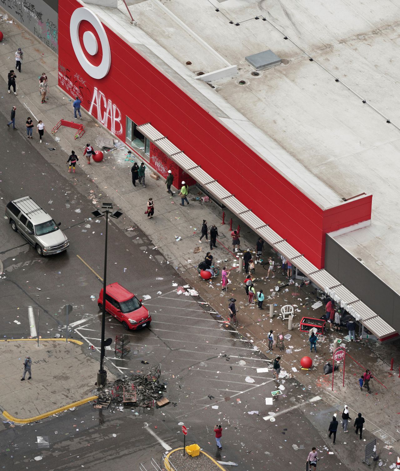 Target temporarily closes 23 Southern California stores amid protests