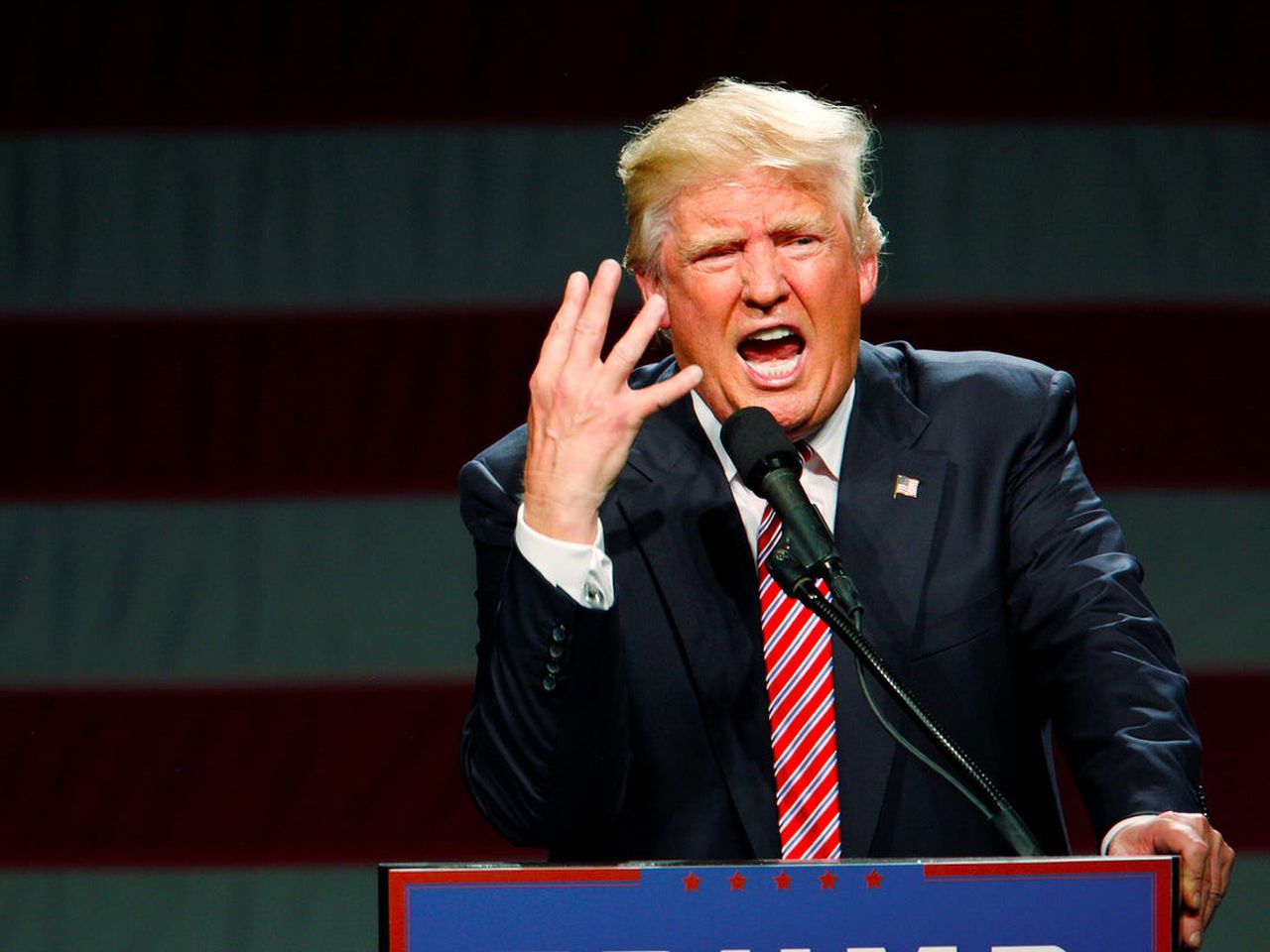 US President Donald Trump has renewed his attack on China over the spread of the coronavirus