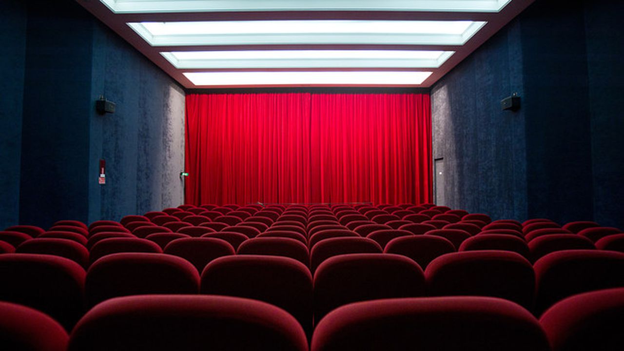 Many cities have shut down cinemas all together, image via Getty Images