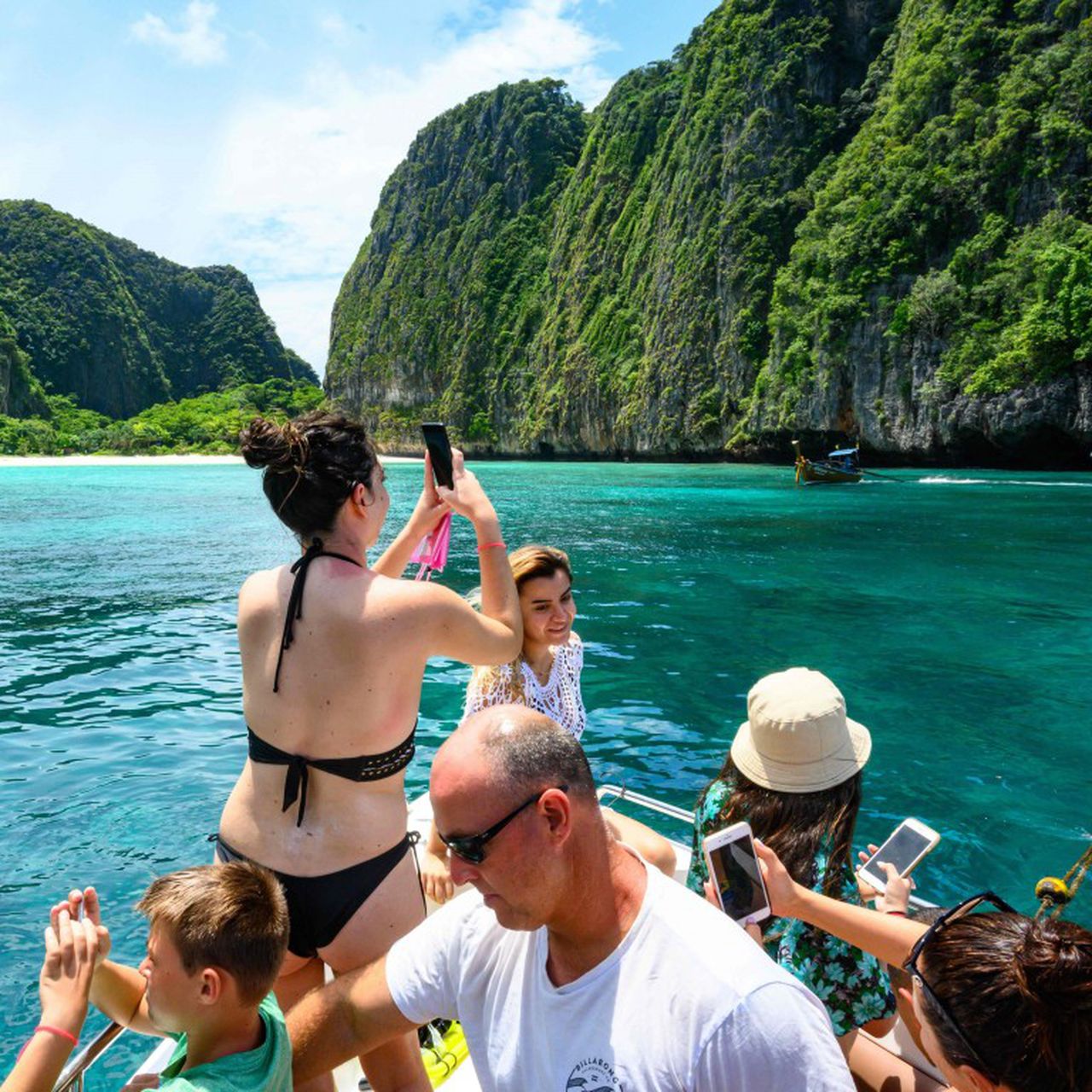 Thailand postponed reopening to International tourists