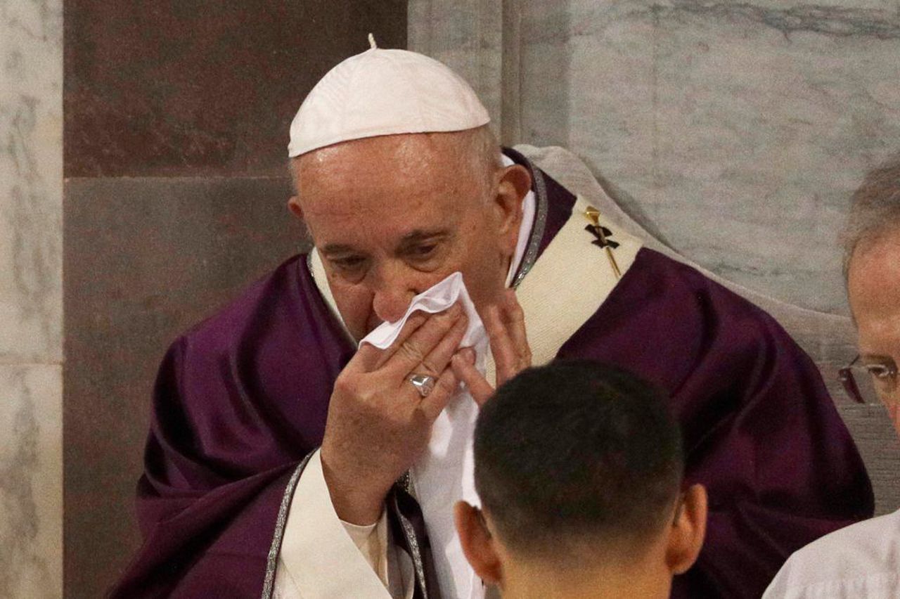 Pope Francis' sudden illness sparks coronavirus fears. Image via New York Post.