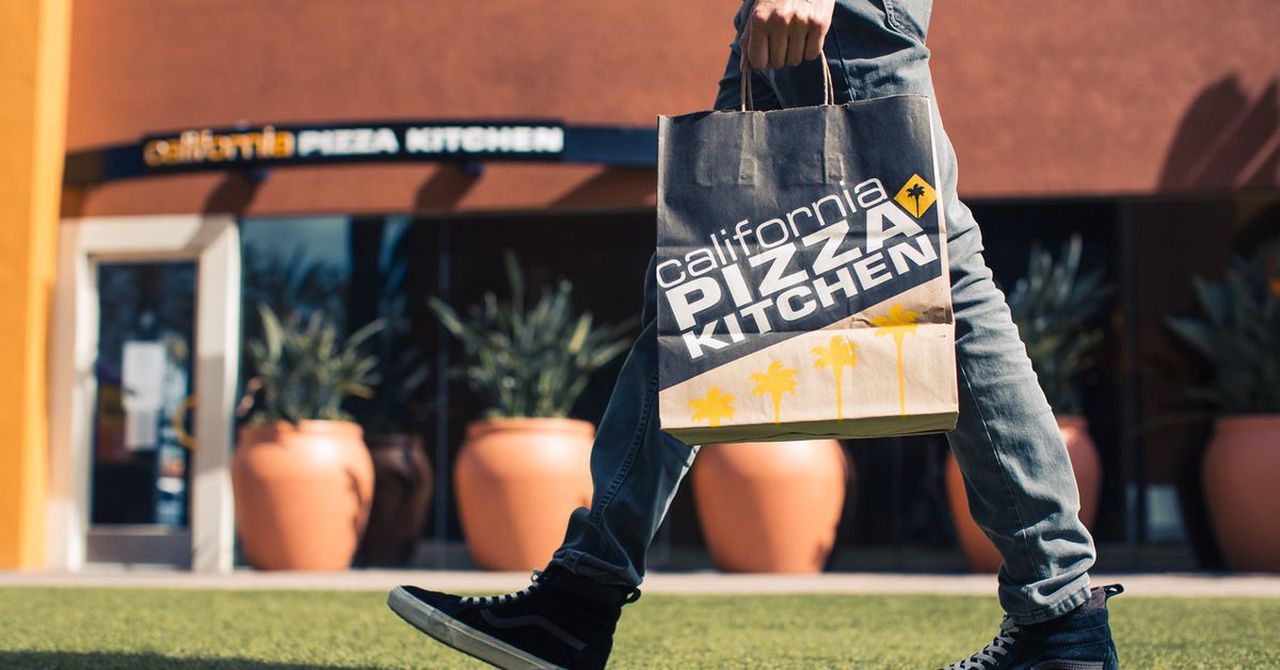 California Pizza Kitchen Files for Bankruptcy Because of Coronavirus