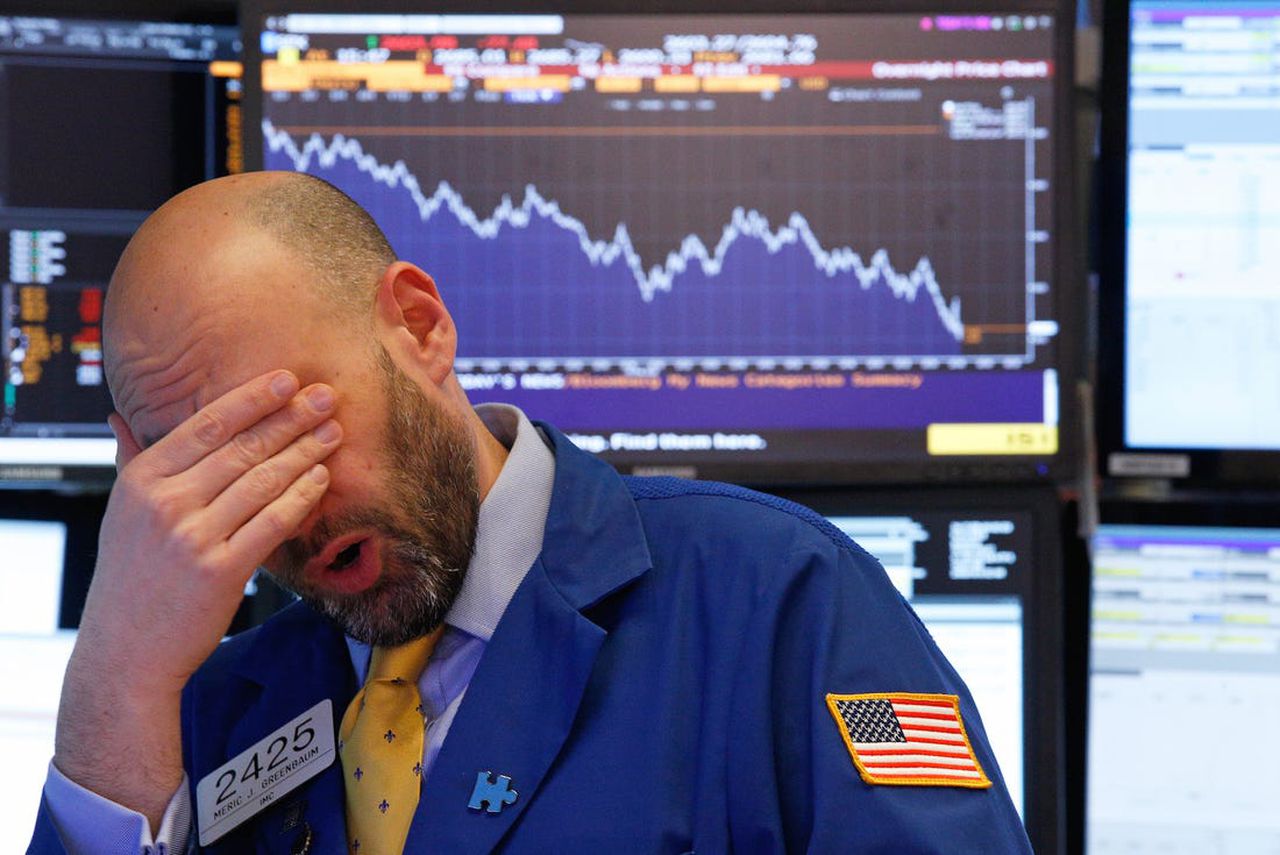 Global financial markets are plunging as investors started panicking over coronavirus, Image via Reuters
