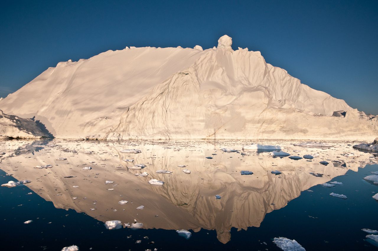 Greenland ice sheet lost record 3.8 trillion tons of ice since 1992, study finds. Image via University of Leeds.