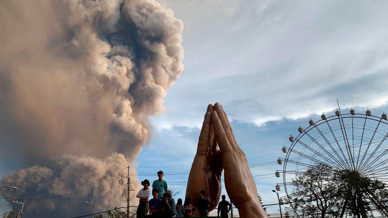 Experts say the volcano could erupt at any time, image via Time