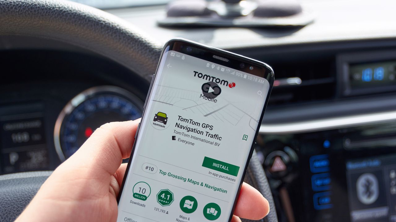 Huawei and TomTom sign agreement to develop Google Maps alternative. Image via TomTom.