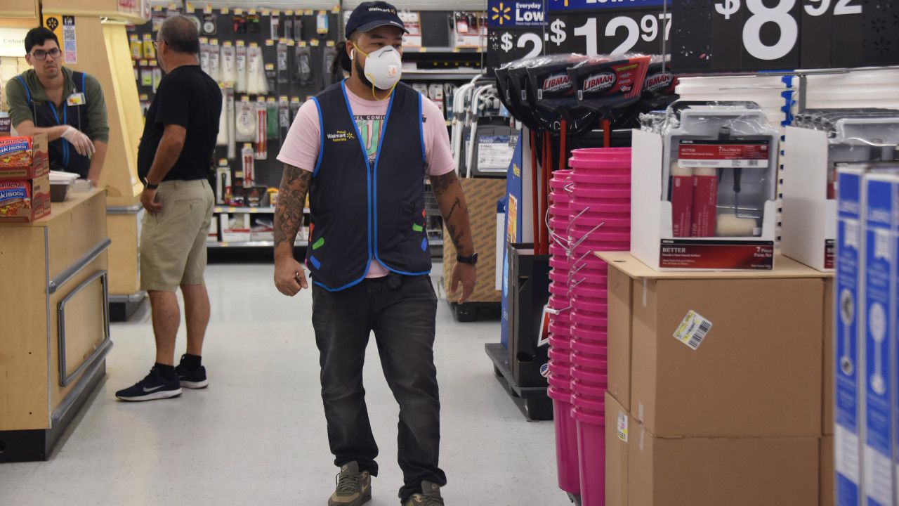 Walmart requiring all employees to wear face masks beginning Monday