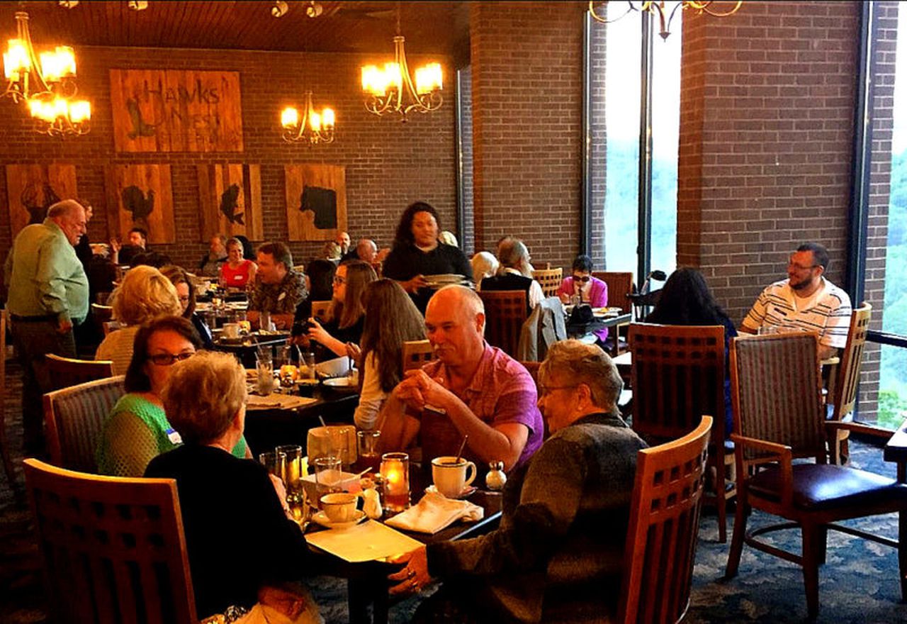 Ohio and West Virginia reopens indoor dining in restaurants