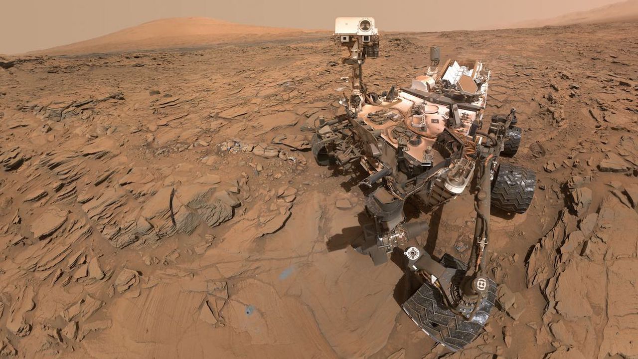 Mars Curiosity rover loses orientation, remains in touch with team on Earth. Image via NASA.