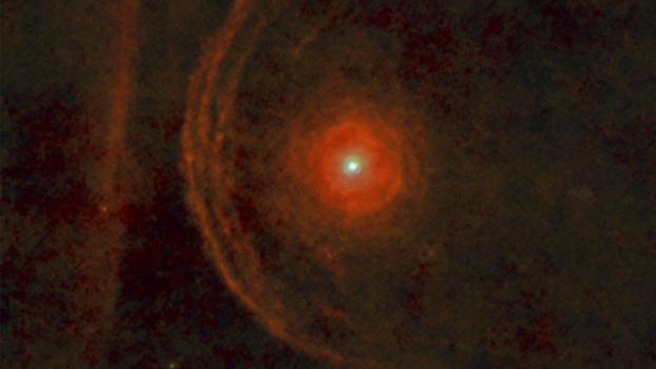 Orion red supergiant Betelgeuse shows signs of going supernova, astronomers say. Image via Fox News.