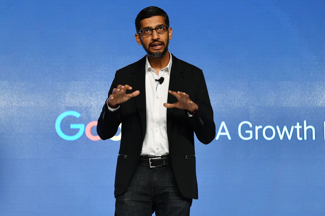 Google parent Alphabet crosses 1 trillion USD in market cap, becoming the third US member of the Four-Comma Club. Image via CNBC.