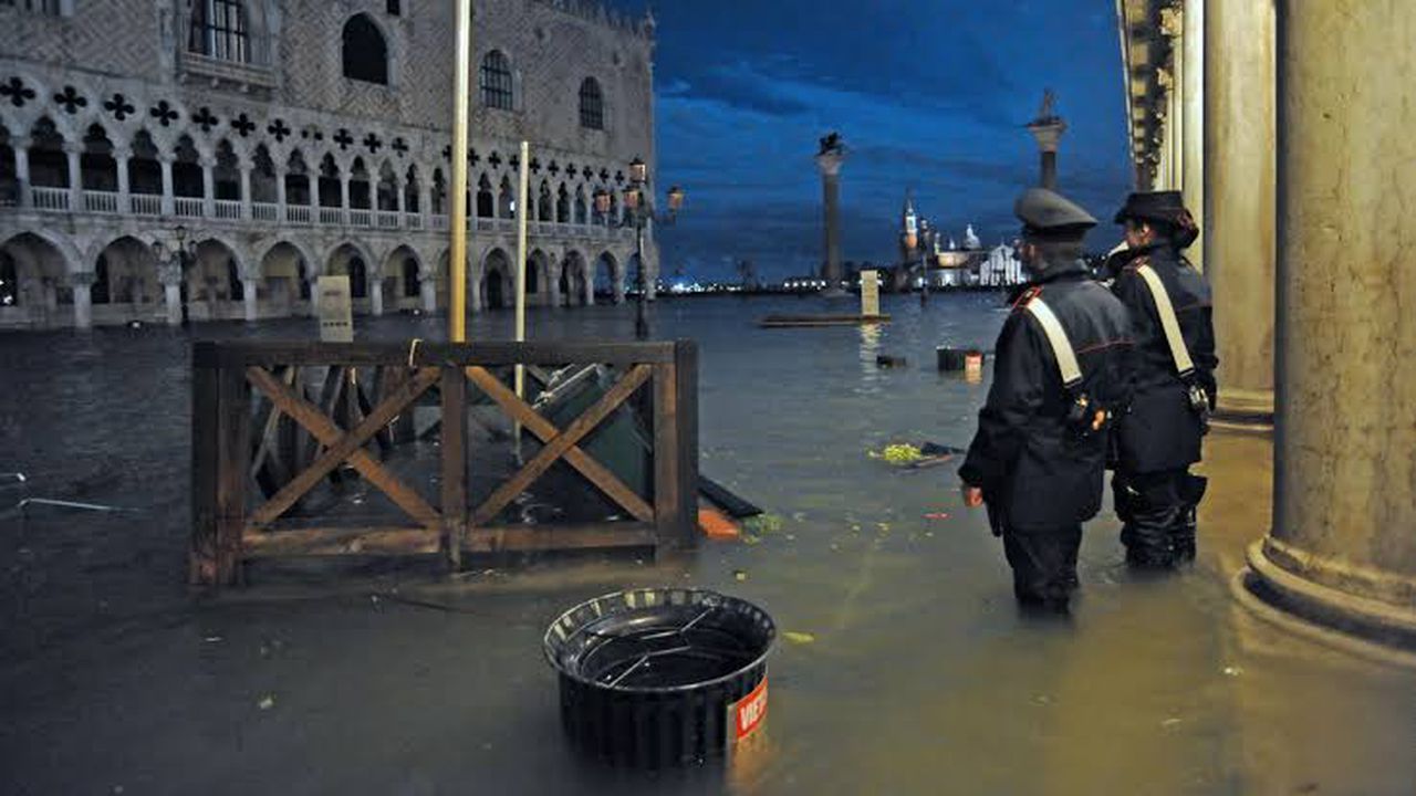 Much of the famous city is underwater, image via Shutterstock