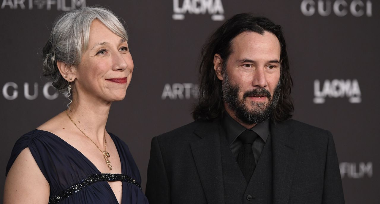 Jennifer Tilly reveals details about Keanu Reeves and Alexandra Grant's relationship. Image via Yahoo News.