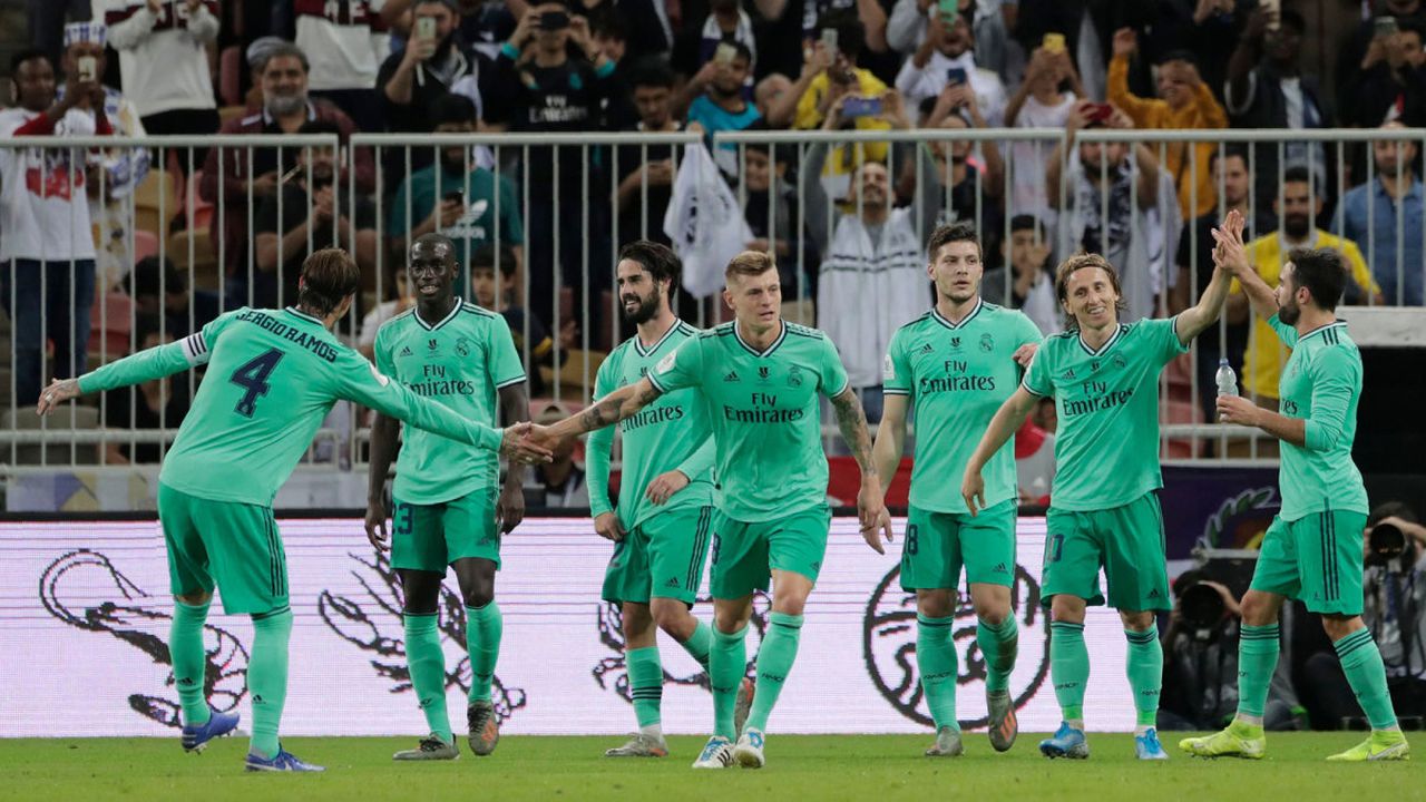 Real Madrid defeat Valencia 3-1 to proceed to Spanish Super Cup final. Image via Shutterstock.