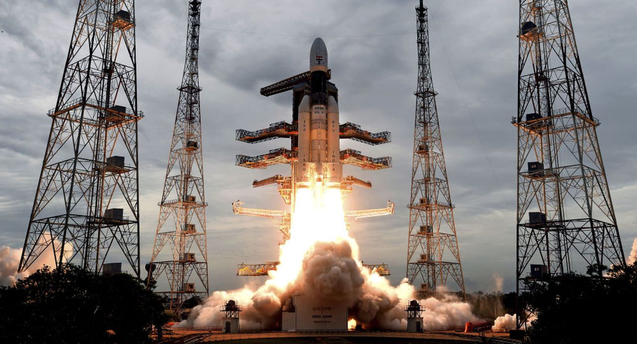 India to re-attempt lunar landing with third mission, Chandrayaan-3. Image via Sputnik News.