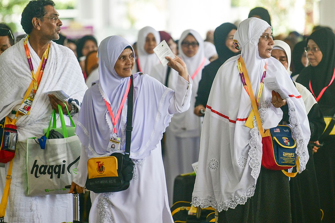 Malaysia cancels Hajj for 2020 amid coronavirus