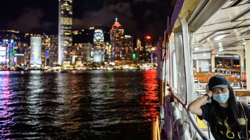 Hong Kong on the verge of a large-scale community outbreak