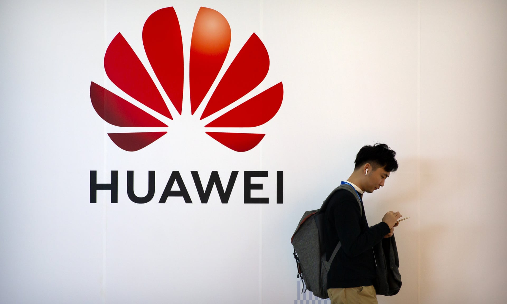 Trump administration warns British against allowing Huawei a role in 5G telecom networks. Image via Huawei.