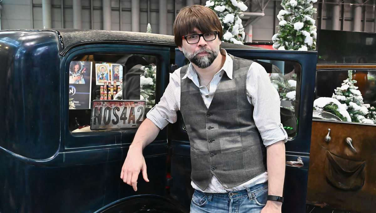 Joe Hill is the son of popular horror writer Stephen King, image via Flipboard