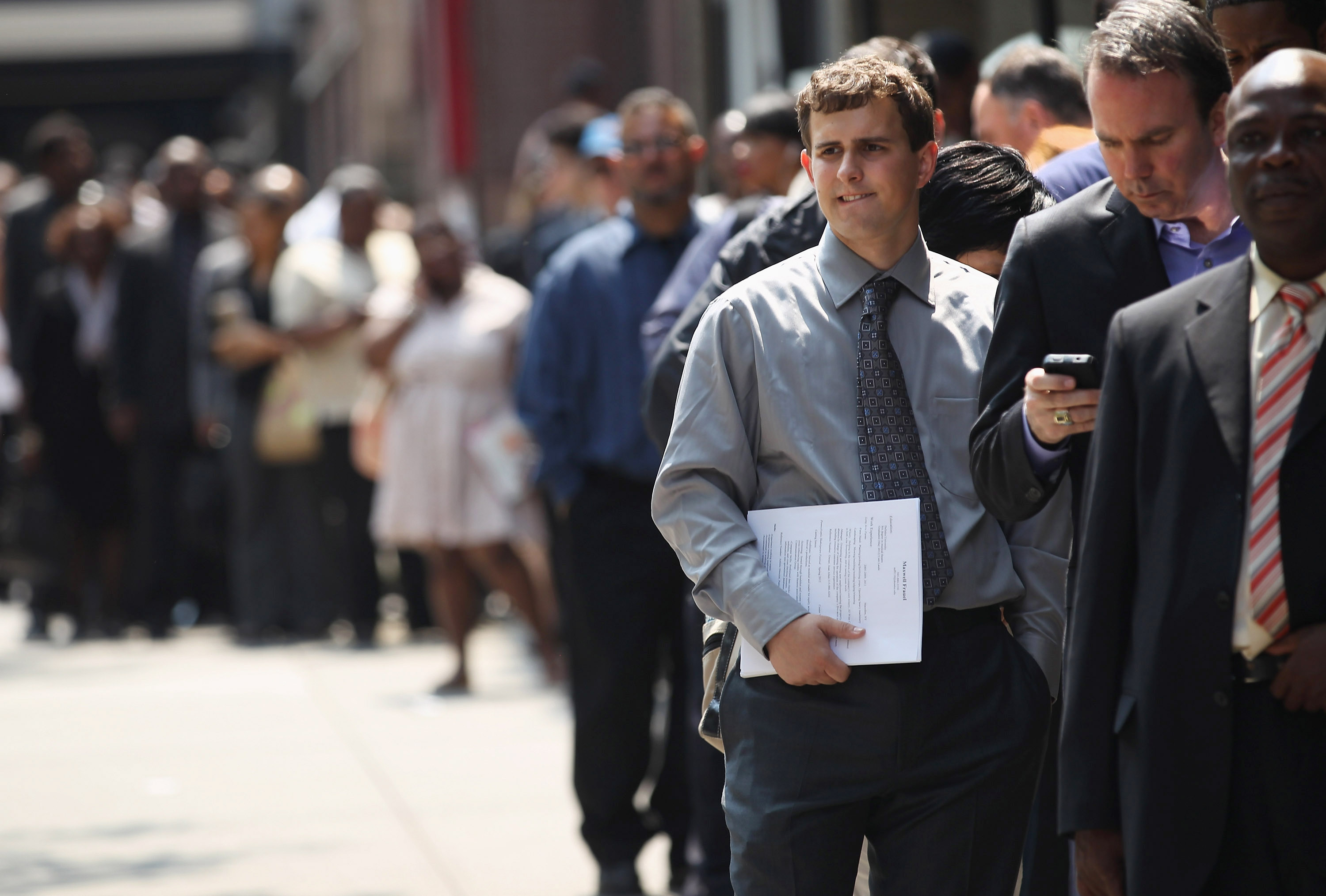 A record 3.3 million US citizens applied for unemployment benefits last week, Image via Fortune