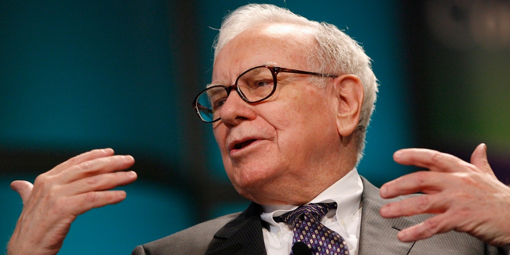 Warren Buffett's Berkshire Hathaway sold more than $6 billion in stock in April, its first-quarter earnings show