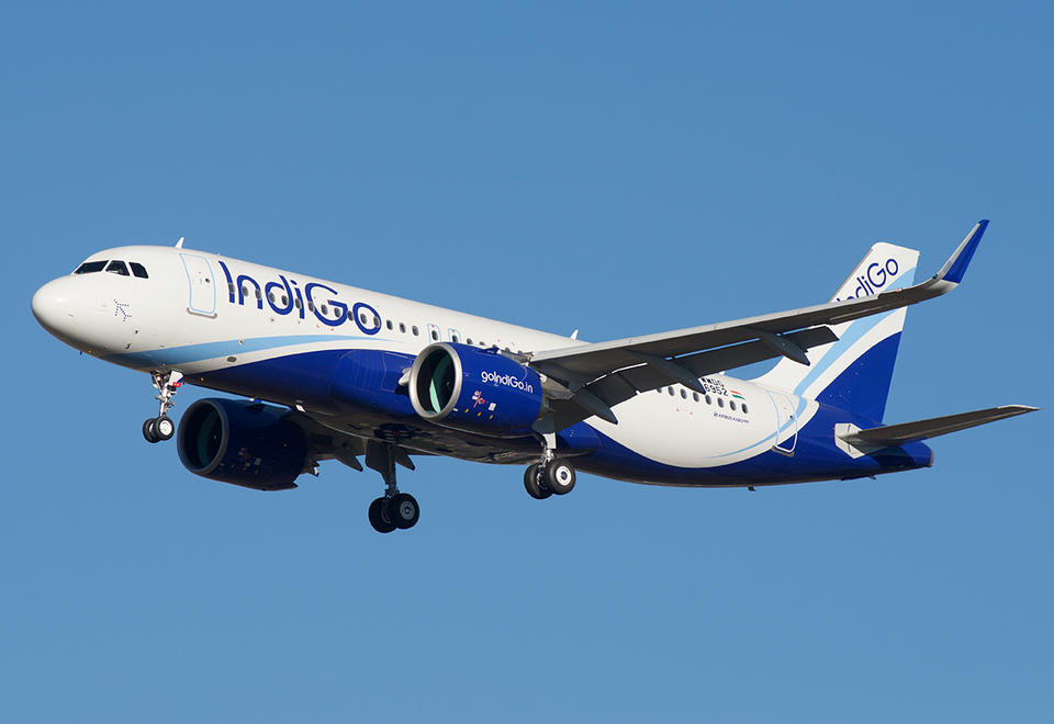 India’s biggest airline to layoff 10% of staff