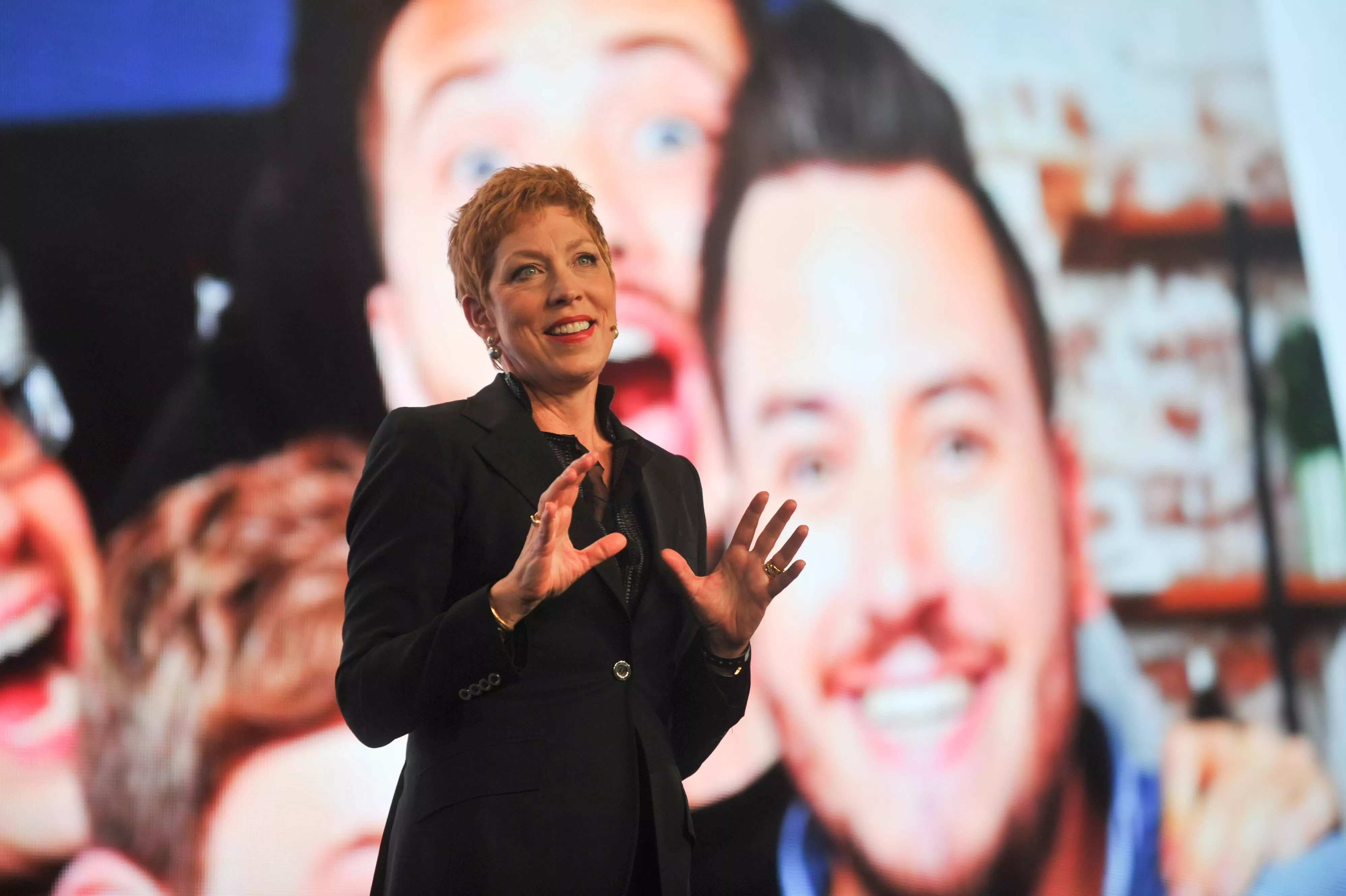 Google human resources chief Eileen Naughton submits resignation. Image via Cnet.