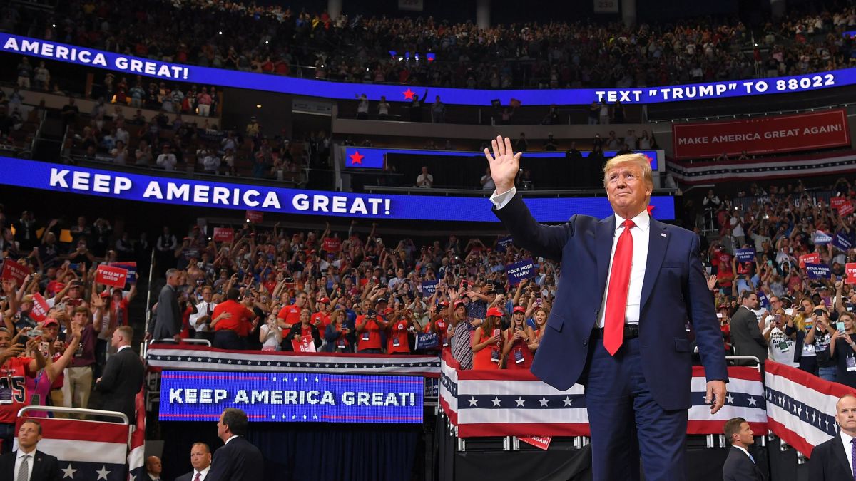 Trump to restart election rallies