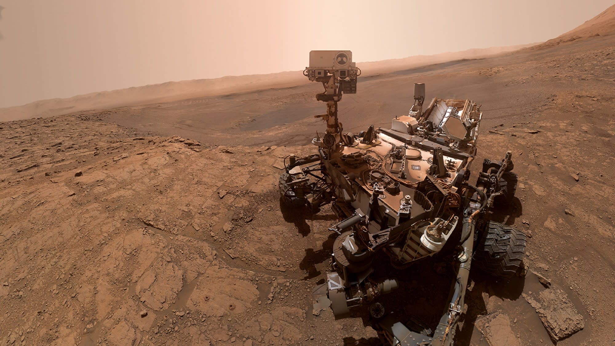 NASA team is controlling the Mars Curiosity rover from home — take a look at their work from home setups